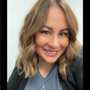 Meet your Posher, Kristina